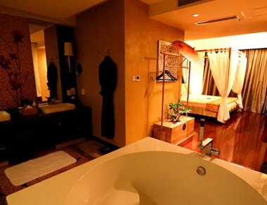 无锡养生会所的黄昏恋:当爱情遇上八十岁